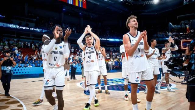 德国战车只差两胜封神！欧洲篮坛即将诞生新王朝？