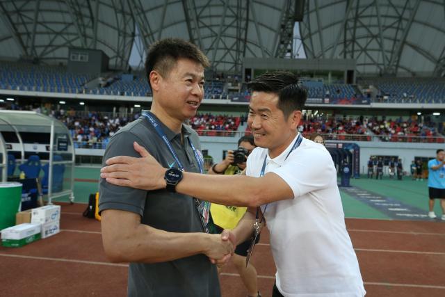 【中超】奥斯卡罗萨破门 津门虎1比1平沧州16轮不败